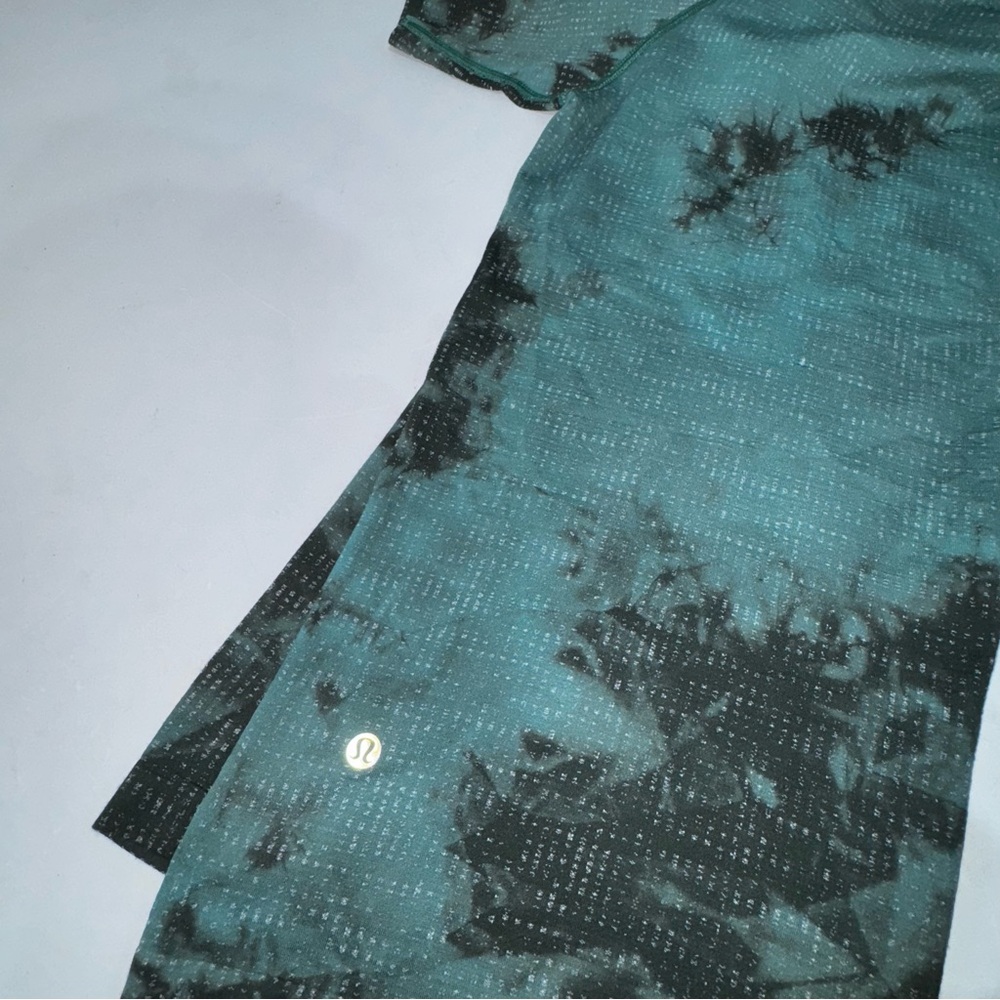 Lululemon Metal Vent Tech Short Sleeve Shirt Sea Green Tie Dye Sz Large Athletic - Picture 3 of 7